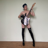 Cerrone & Christine and the Queens - Catching feelings