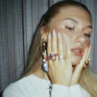 Lily Knott - When the Flowers Stop Working (Acoustic)