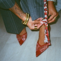 Skye Newman - Out Out