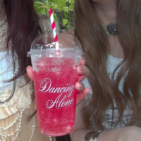 KiiiKiii - DANCING ALONE